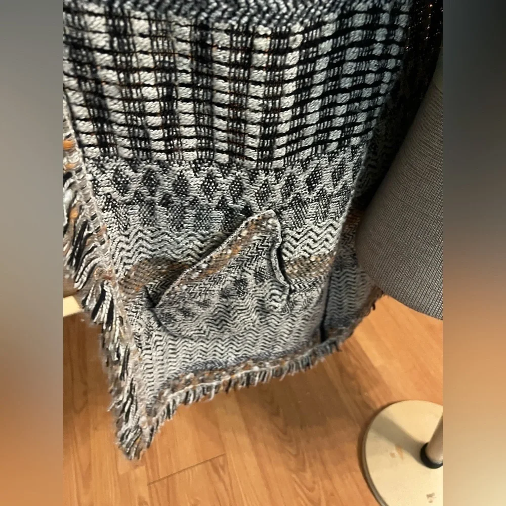 Lucky Brand Cardigan Coat - Size M - with pockets!